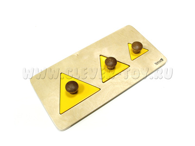 Геометрические пазлы: треугольники на подставке Геометрические пазлы: треугольники на подставке