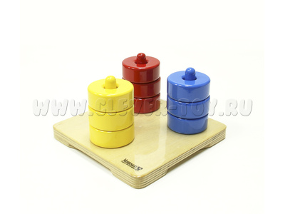 Цветные кольца на трех колышках Цветные кольца на трех колышках