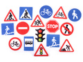 Дорожные знаки (демонстрационный материал, фетр) Дорожные знаки (демонстрационный материал, фетр)